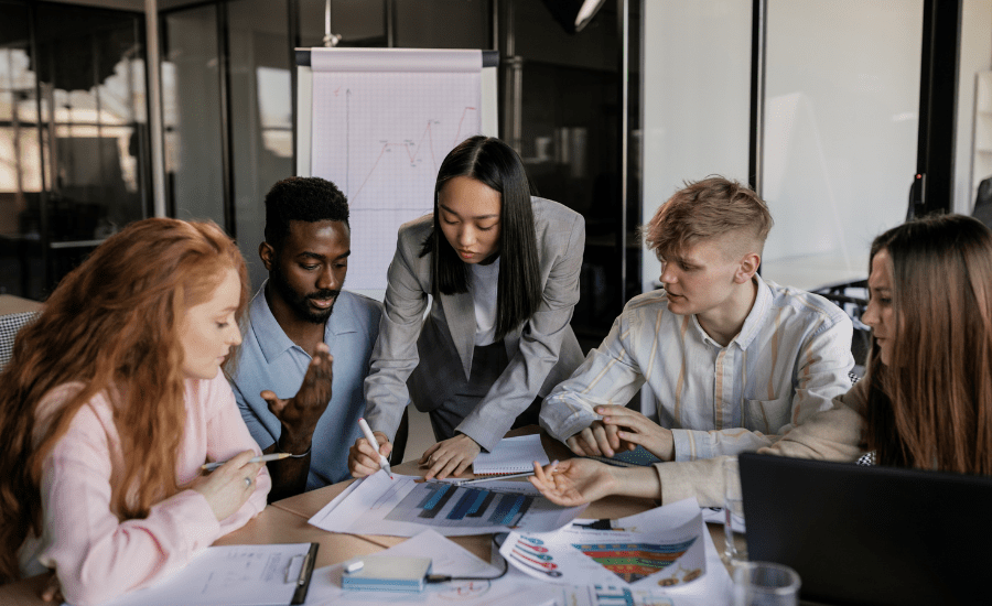 IT & Technology 5 scaling team